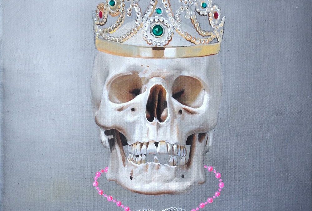 Even the majesty will loose her teeth